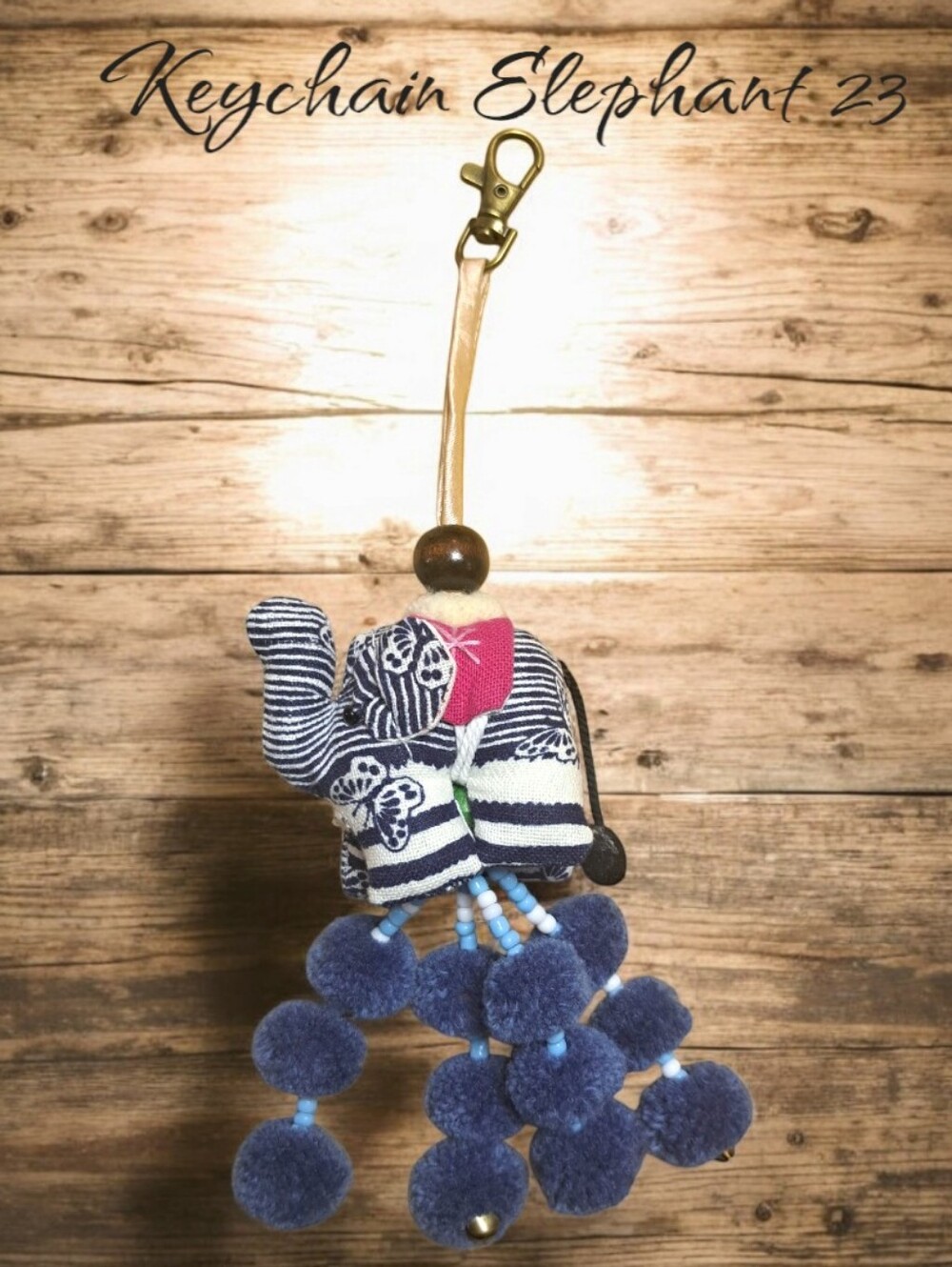 Elephant Keychain - Picture 6 of 9